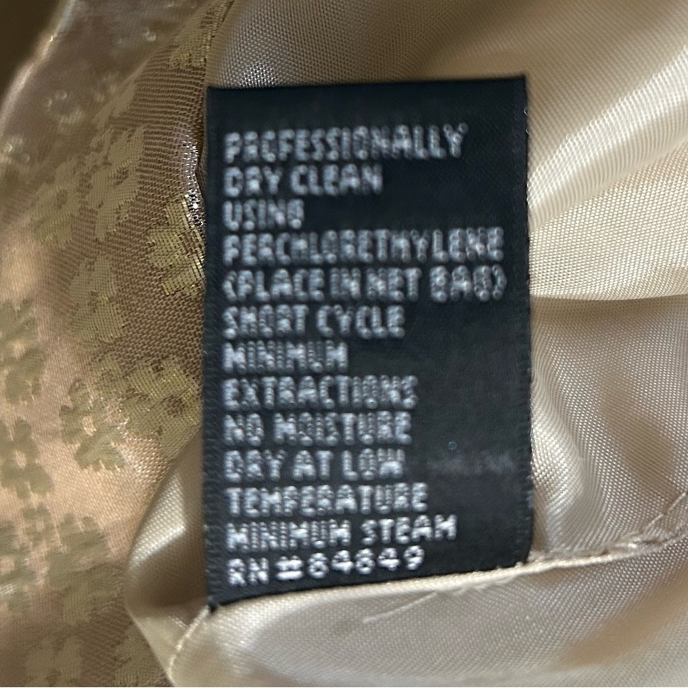 Carmen Marc Valvo Gold Metallic Brocade Fit & Flare Dress (Size 2) - Picture 10 of 10